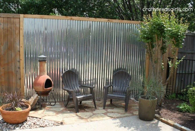 Building A Backyard Fence
 15 Privacy Fences That Will Turn Your Yard Into a Secluded