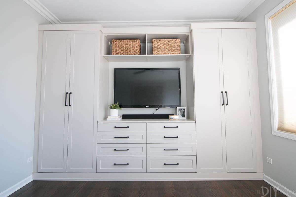 Built In Cabinet Designs Bedroom
 Master Bedroom Built Ins with Storage