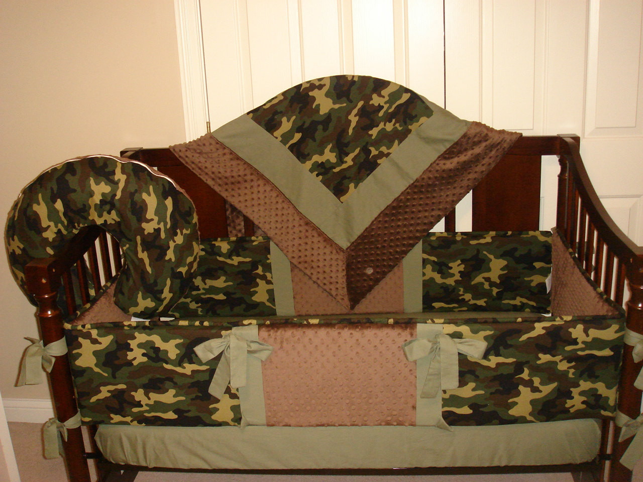 Camouflage Baby Decor
 Camouflage Baby Bedding Crib Set You Design Many Colors