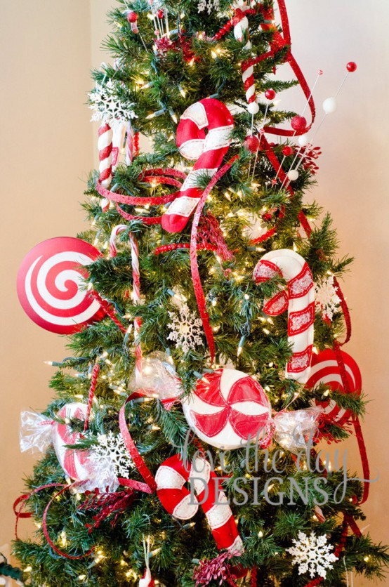 Candy Cane Christmas Decorations
 25 Fun Candy Cane Christmas Décor Ideas For Your Home