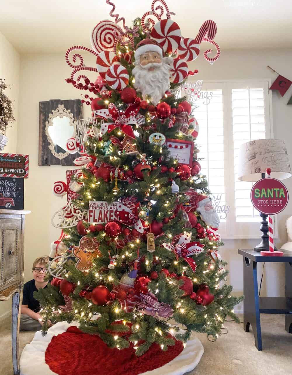 Candy Cane Christmas Decorations
 How To Decorate A Candy Christmas Tree Picky Palate