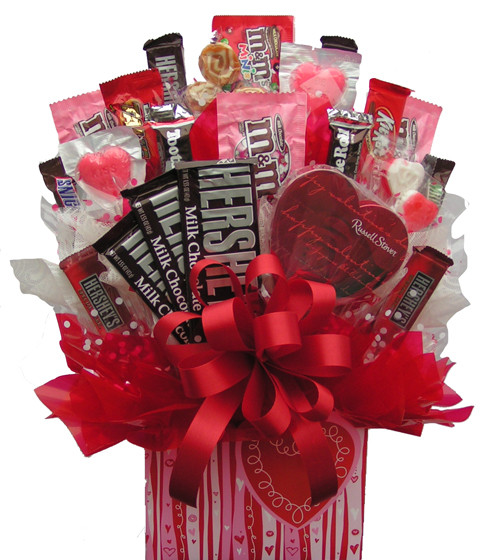 Candy Gift Baskets For Valentines Day
 Sweetheart Candy Box Bouquet