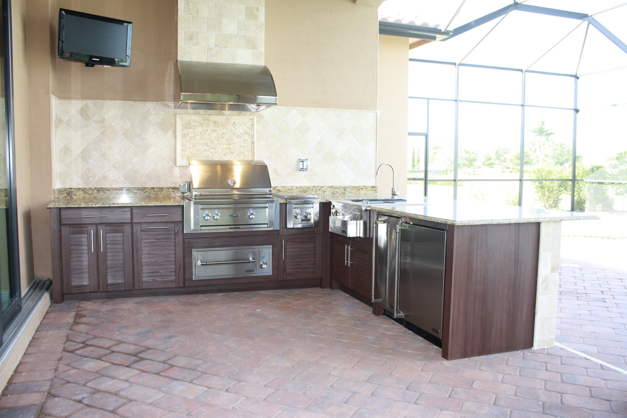 Chadwick Outdoor Kitchens
 Simulated Wood – Chadwick Outdoor Kitchens