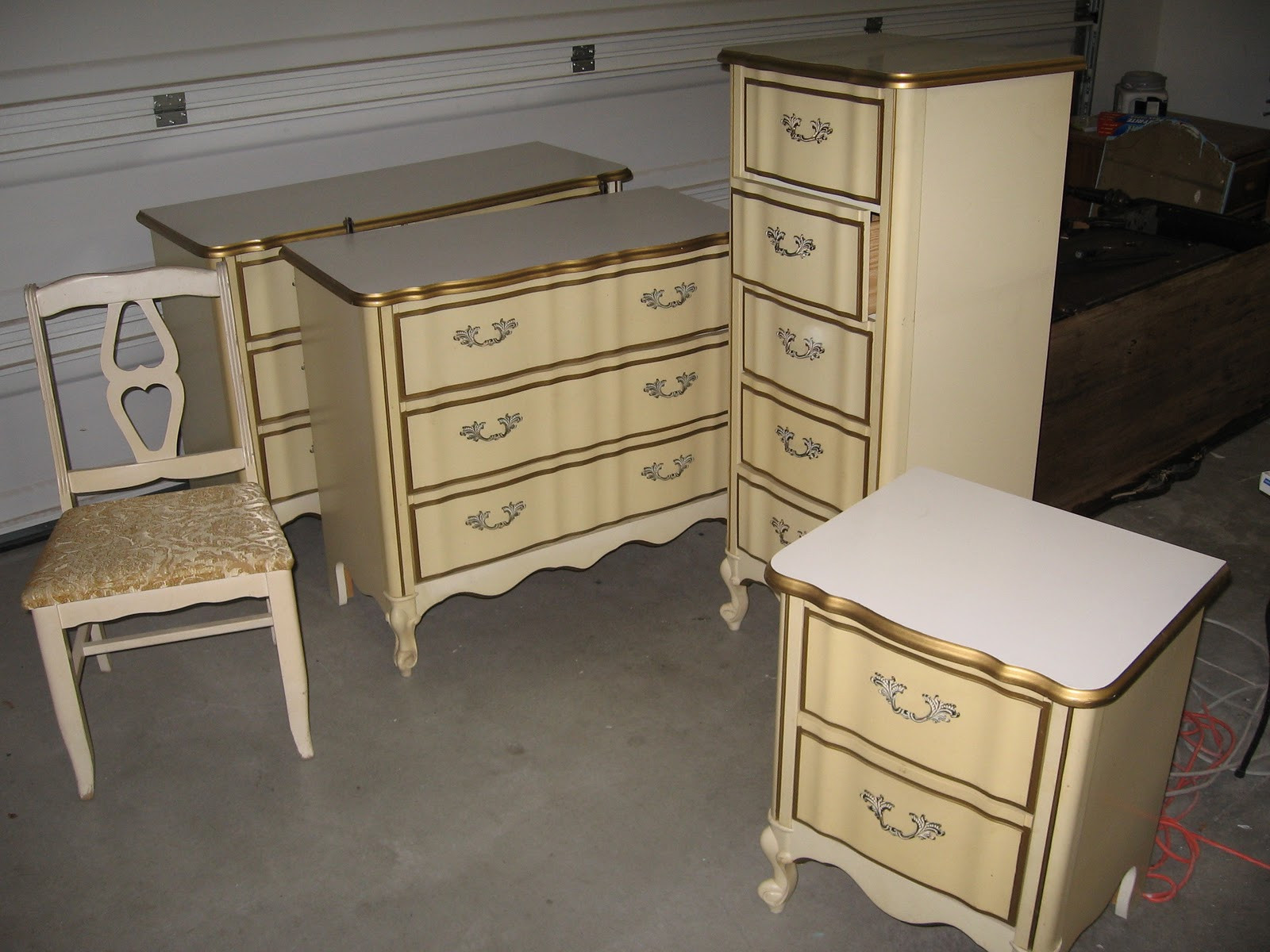 Chalk Paint Bedroom Set
 A Brush of Whimsy