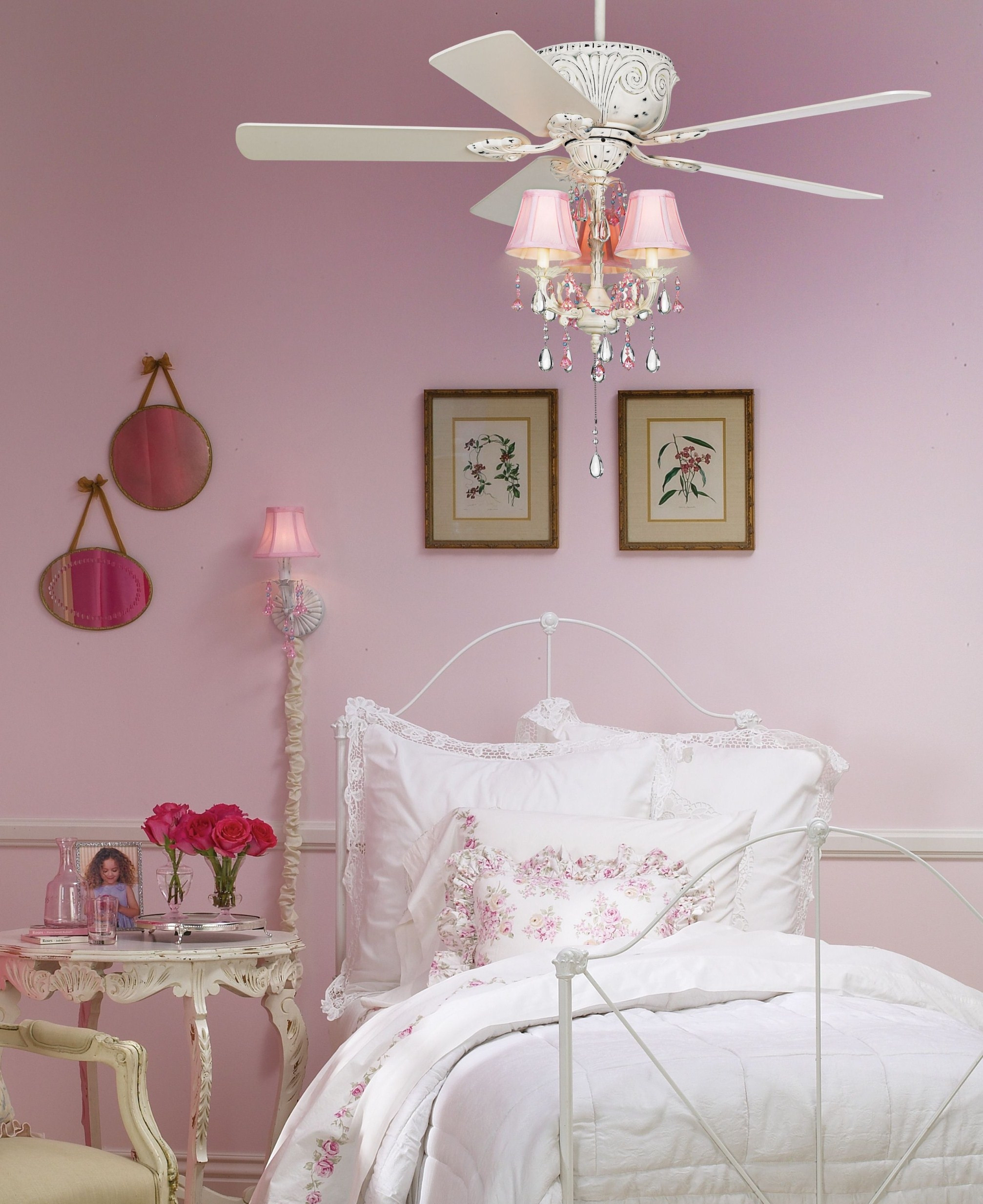 Chandelier For Girl Bedroom
 Top 25 Kids Bedroom Chandeliers