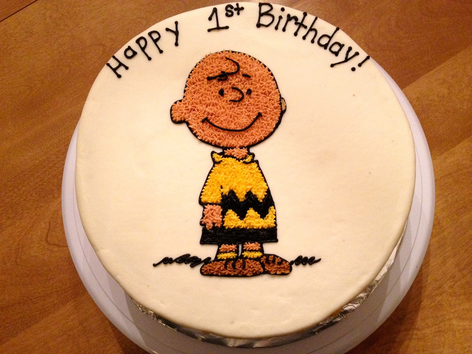 Charlie Brown Birthday Cake
 Toute Sweet Charlie Brown cake