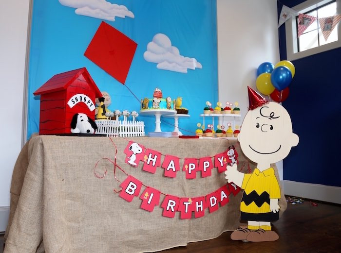 Charlie Brown Birthday Party
 Kara s Party Ideas Peanuts Charlie Brown Birthday Party