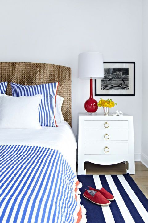 Cheap DIY Bedroom Decorating Ideas
 40 Easy Bedroom Makeover Ideas DIY Master Bedroom Decor