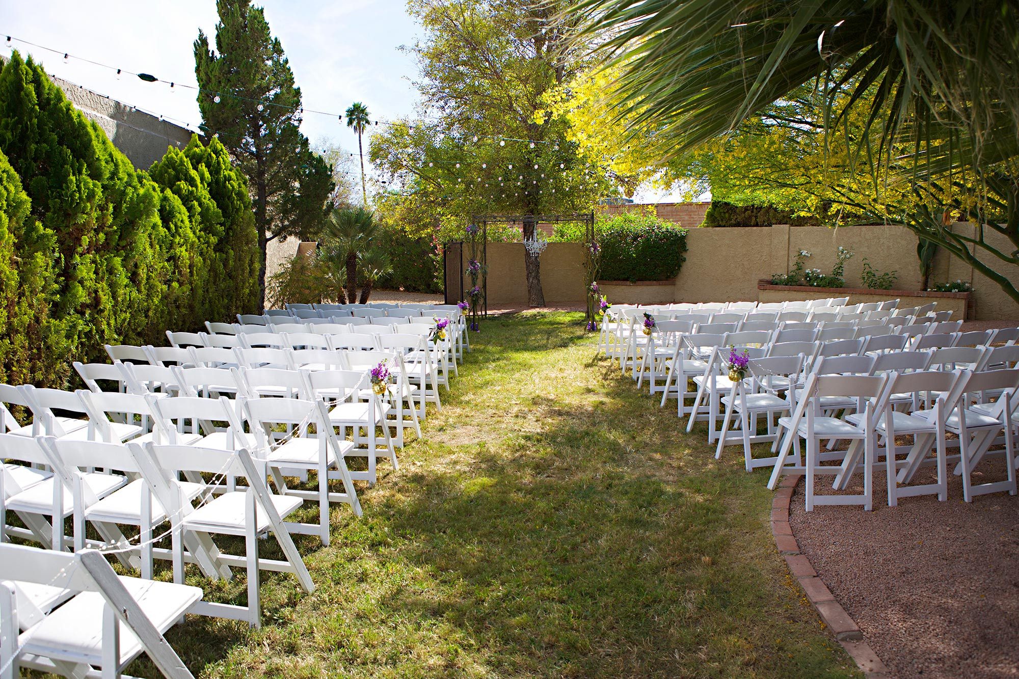 Cheap Wedding Venues
 Top 25 Cheap Wedding Venue Ideas for Ceremony on a Bud