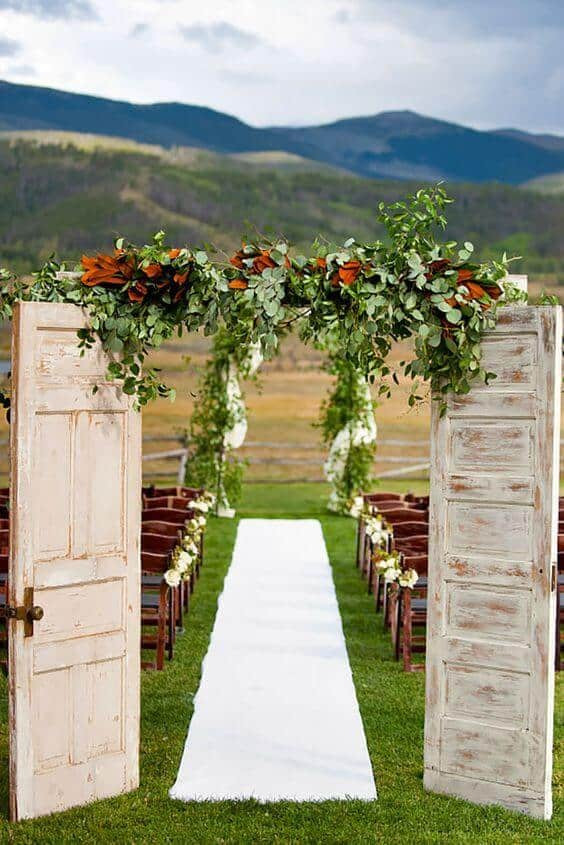 Cheap Wedding Venues
 31 Lovely Beautiful but Cheap Wedding Venues