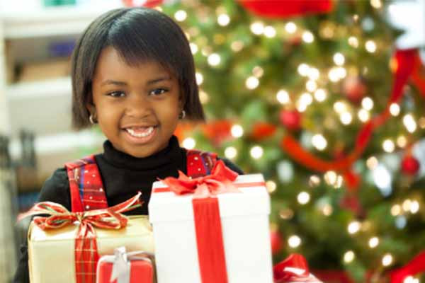 Child Gifts
 20 Great Christmas Gifts for Kids to Give