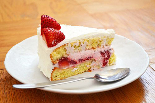 Chinese Birthday Cake Recipe
 Chinese Bakery Style Birthday Cake with Strawberry Mousse