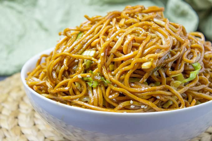 Chinese Chow Mein Recipes
 Classic Chinese Chow Mein Dinner then Dessert