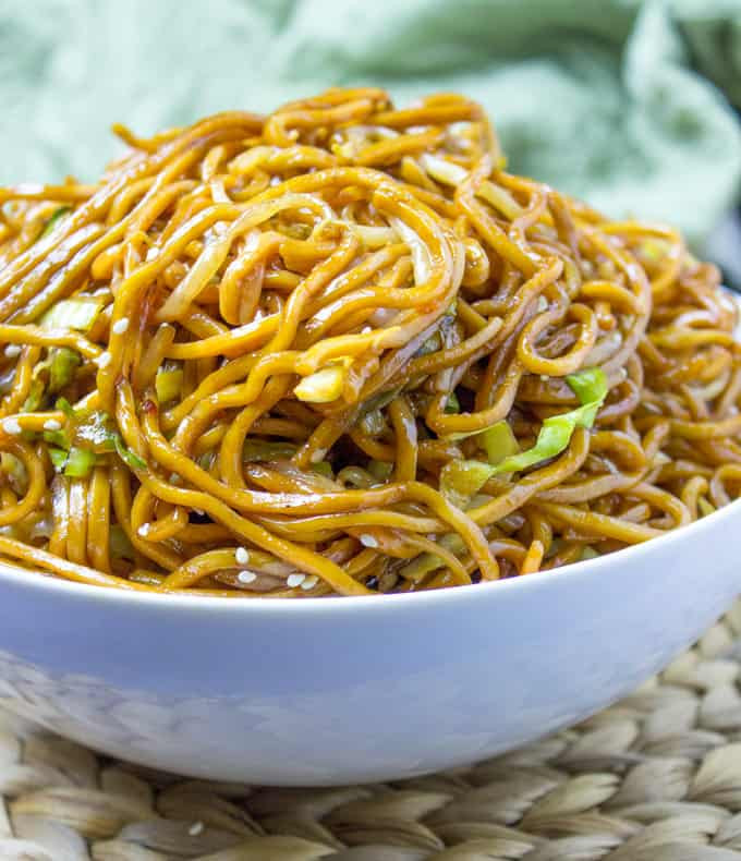 Chinese Chow Mein Recipes
 Classic Chinese Chow Mein Dinner then Dessert