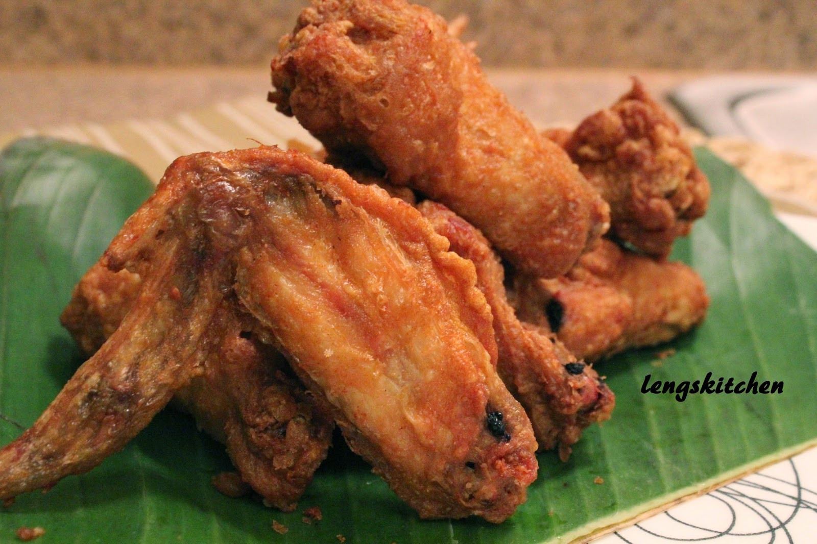 Chinese Fried Chicken Wing Recipes
 Kitchen Chaos Crispy Curry Fried Chicken Wings 香脆咖喱粉炸鸡翼