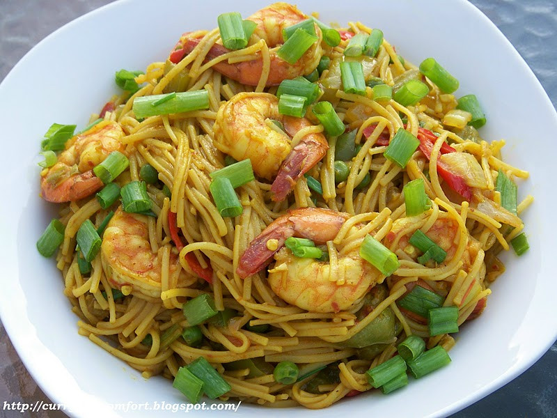 Chinese Noodles With Shrimp
 Kitchen Simmer Shrimp & Singapore Noodles