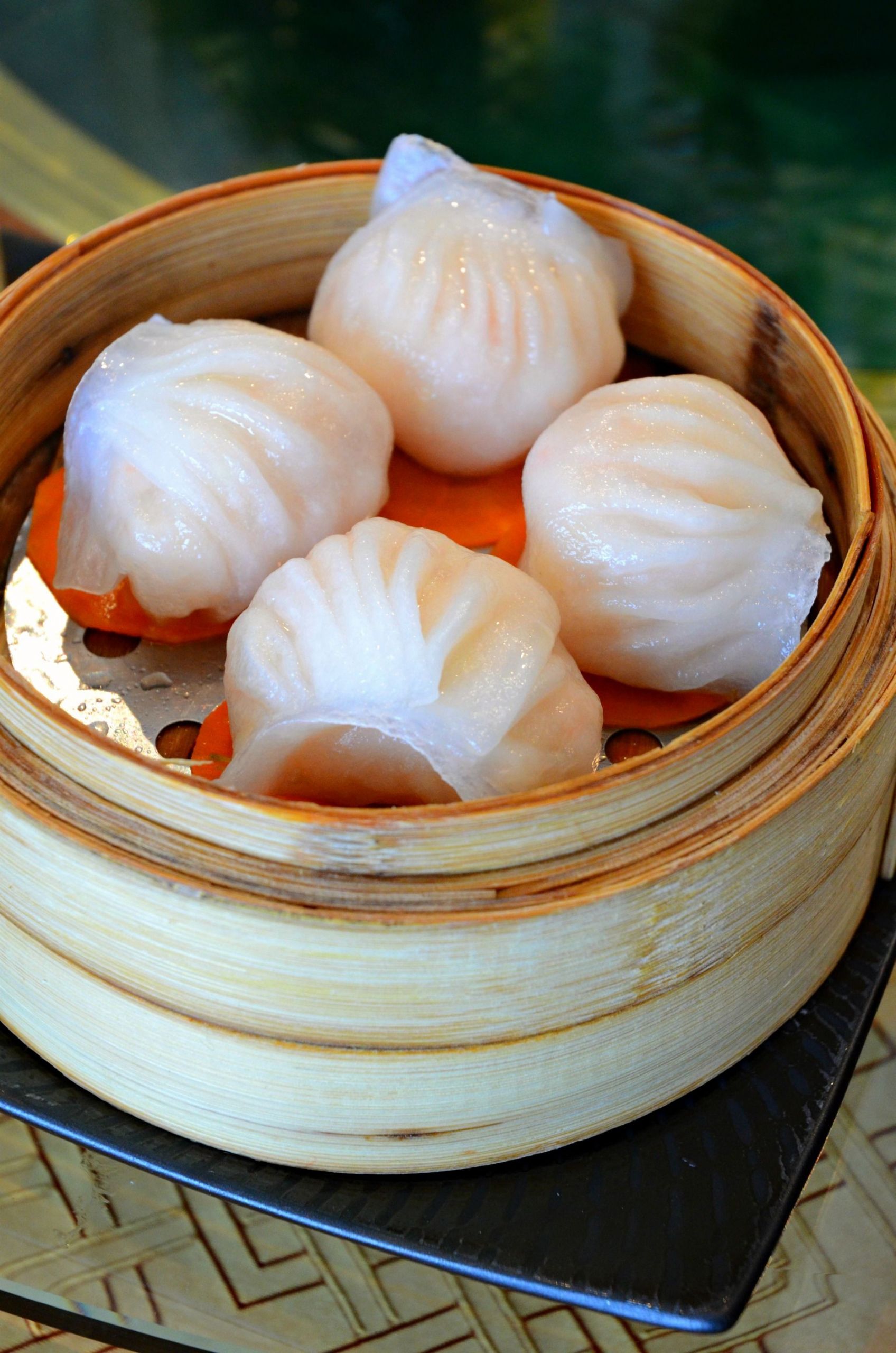 Chinese Steamed Dumplings
 Steamed Prawn dumpling har gow is a delicate steamed