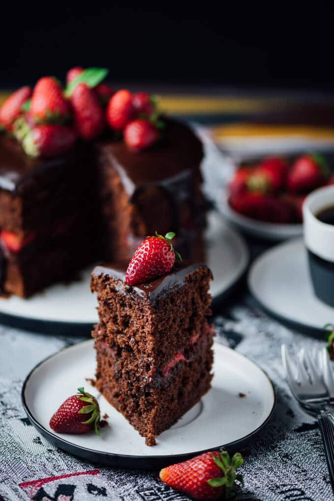 Chocolate Berries Cake
 Chocolate Strawberry Cake Give Recipe