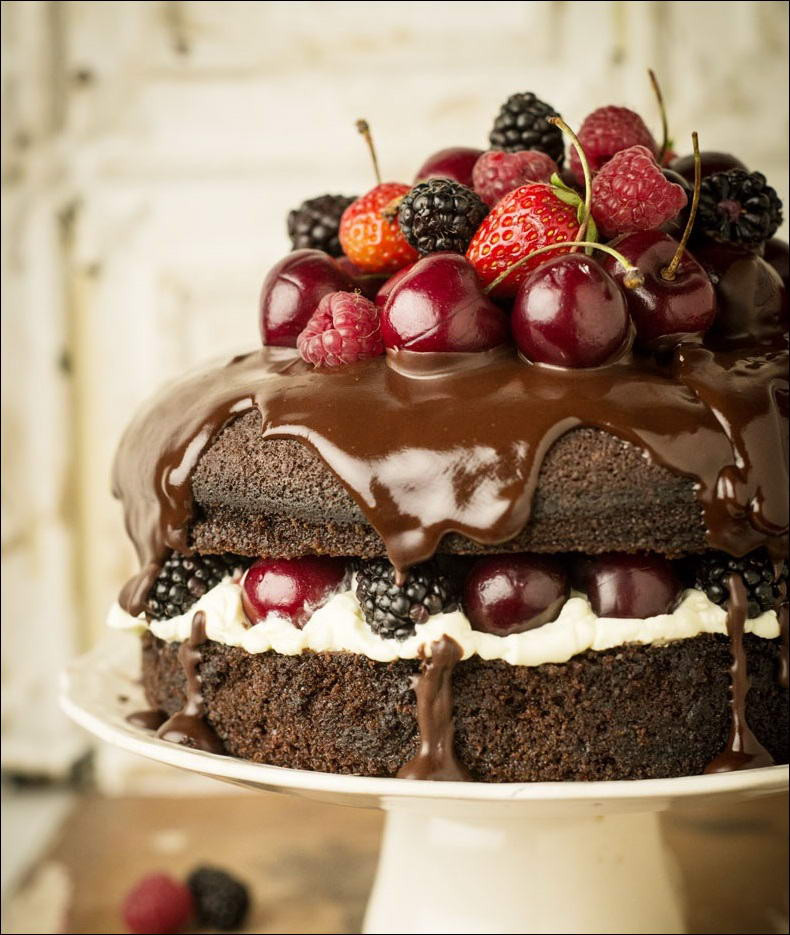 Chocolate Berries Cake
 Heavenly Chocolate and Berry Cakes