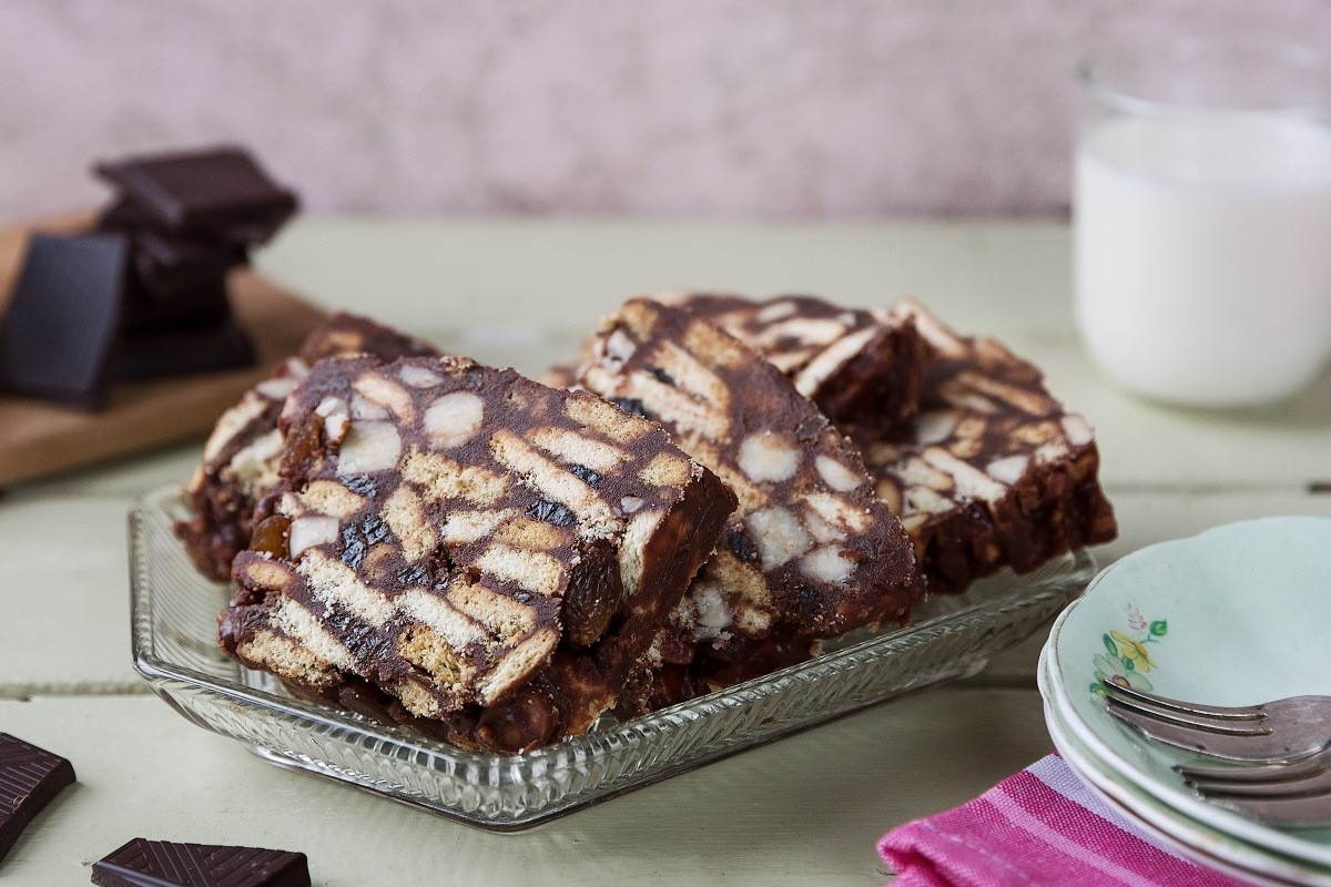 Chocolate Biscuit Cake Recipes
 Chocolate Biscuit Tiffin Cake Recipe