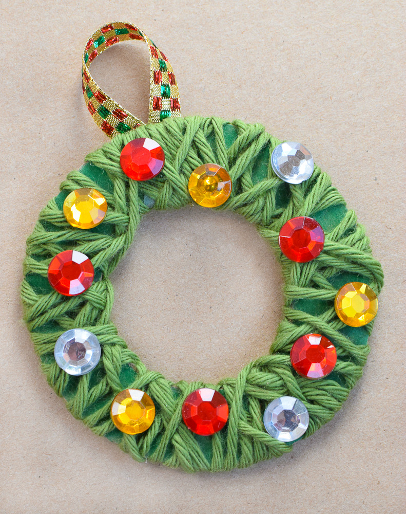 Christmas Art And Craft Ideas For Toddlers
 Yarn Wrapped Christmas Wreath Ornaments