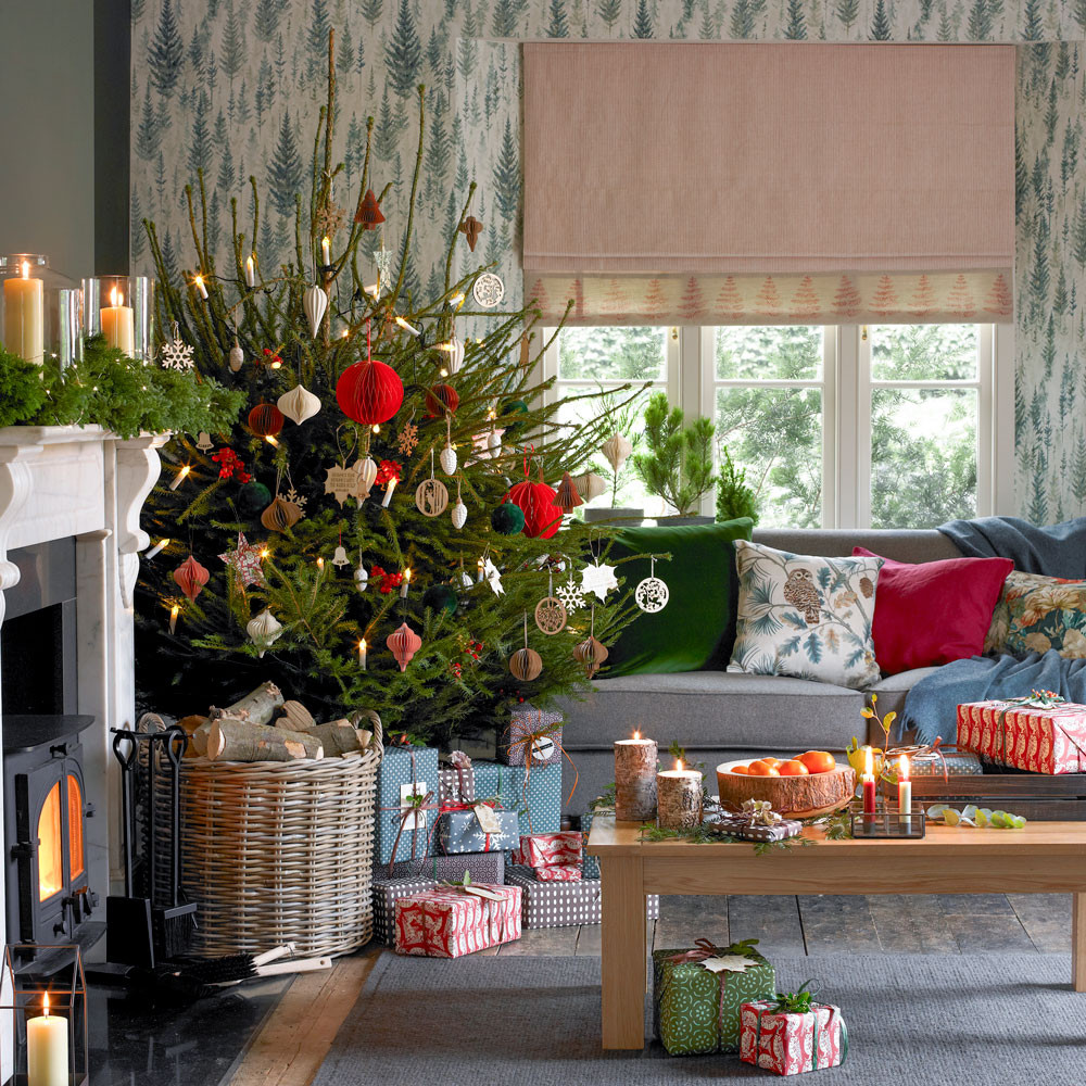 Christmas Decor For Living Room
 Christmas living room decorating ideas – Living room for