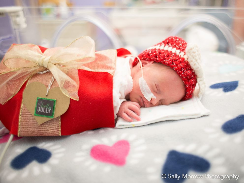Christmas Gift For Newborn Baby
 Cute Christmas Themed s Prove Newborns Are The