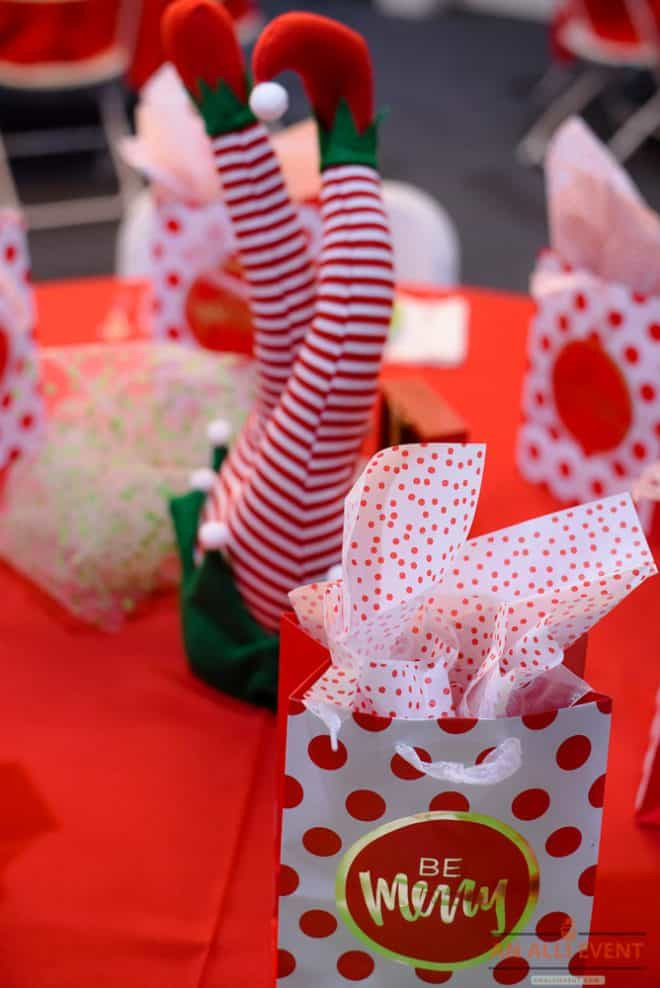 Christmas Party Games Ideas For Large Groups
 Best Christmas Games for Groups An Alli Event