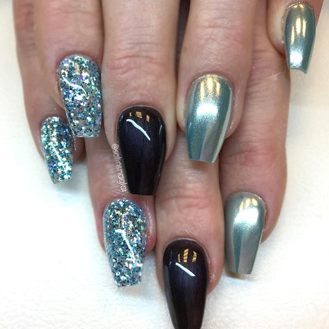 Chrome Glitter Nails
 35 Outstanding Short Coffin Nails Design Ideas