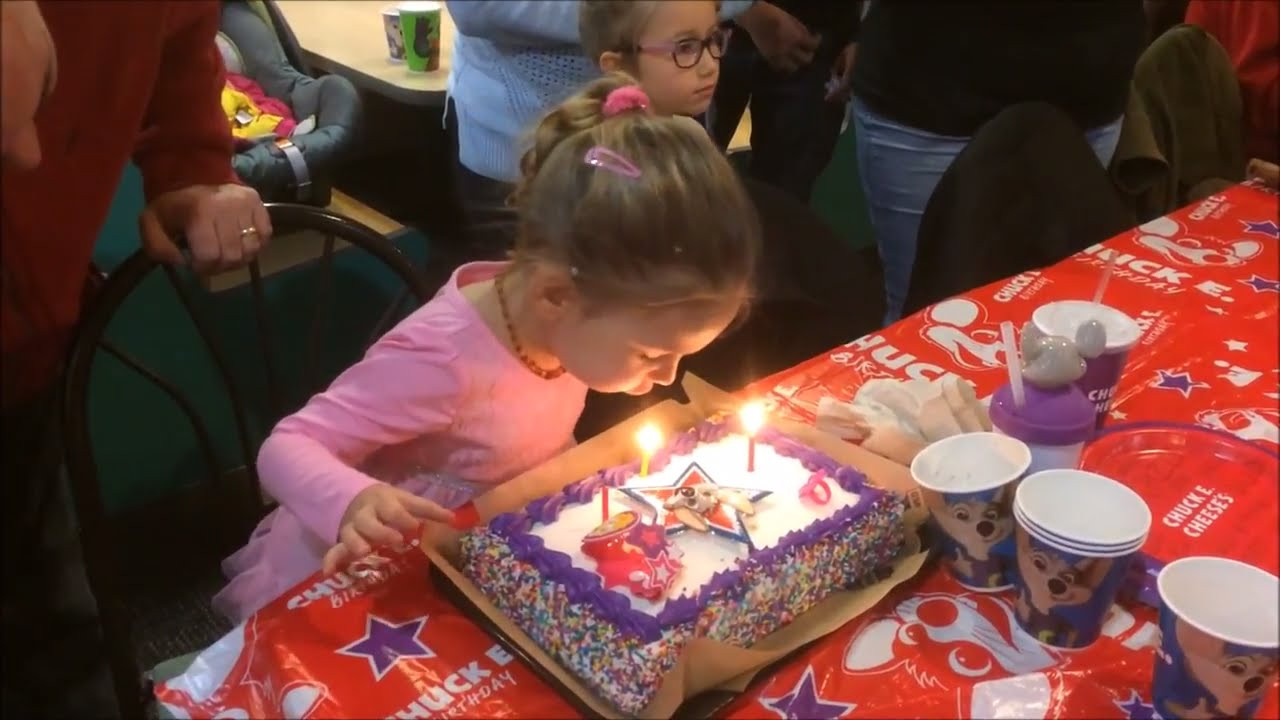 Chuckie Cheese Birthday Party
 Birthday Party at Chuck E Cheese s