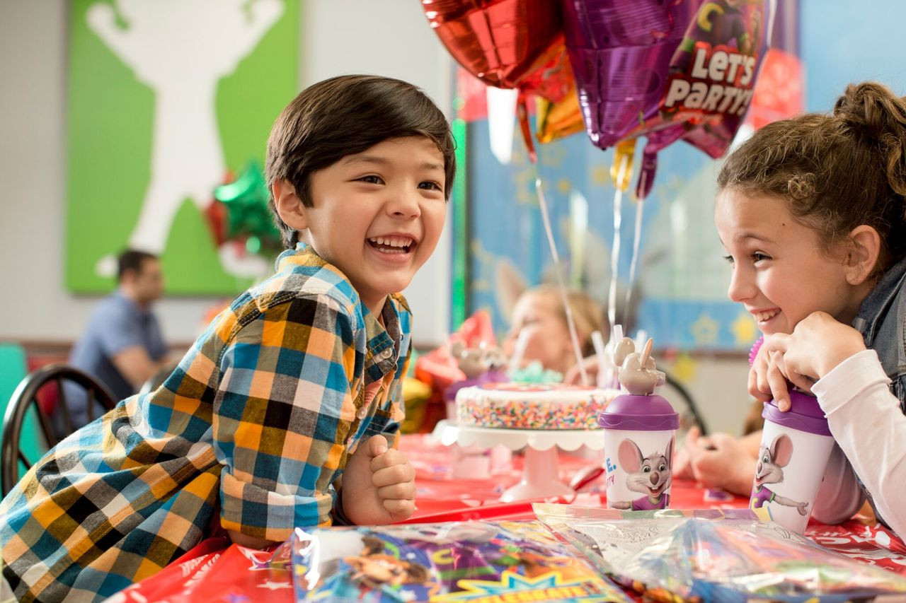 Chuckie Cheese Birthday Party
 How to Plan the Best Chuck E Cheese Birthday Party