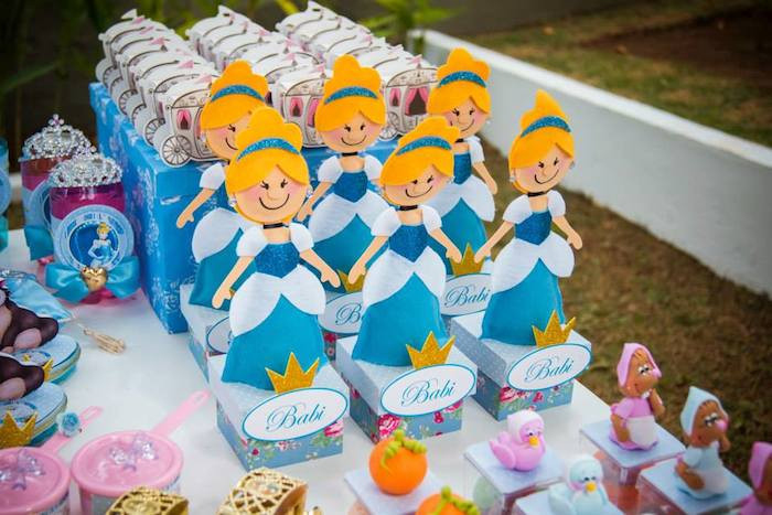 Cinderella Birthday Party Food Ideas
 Kara s Party Ideas Princess Cinderella Themed Birthday Party