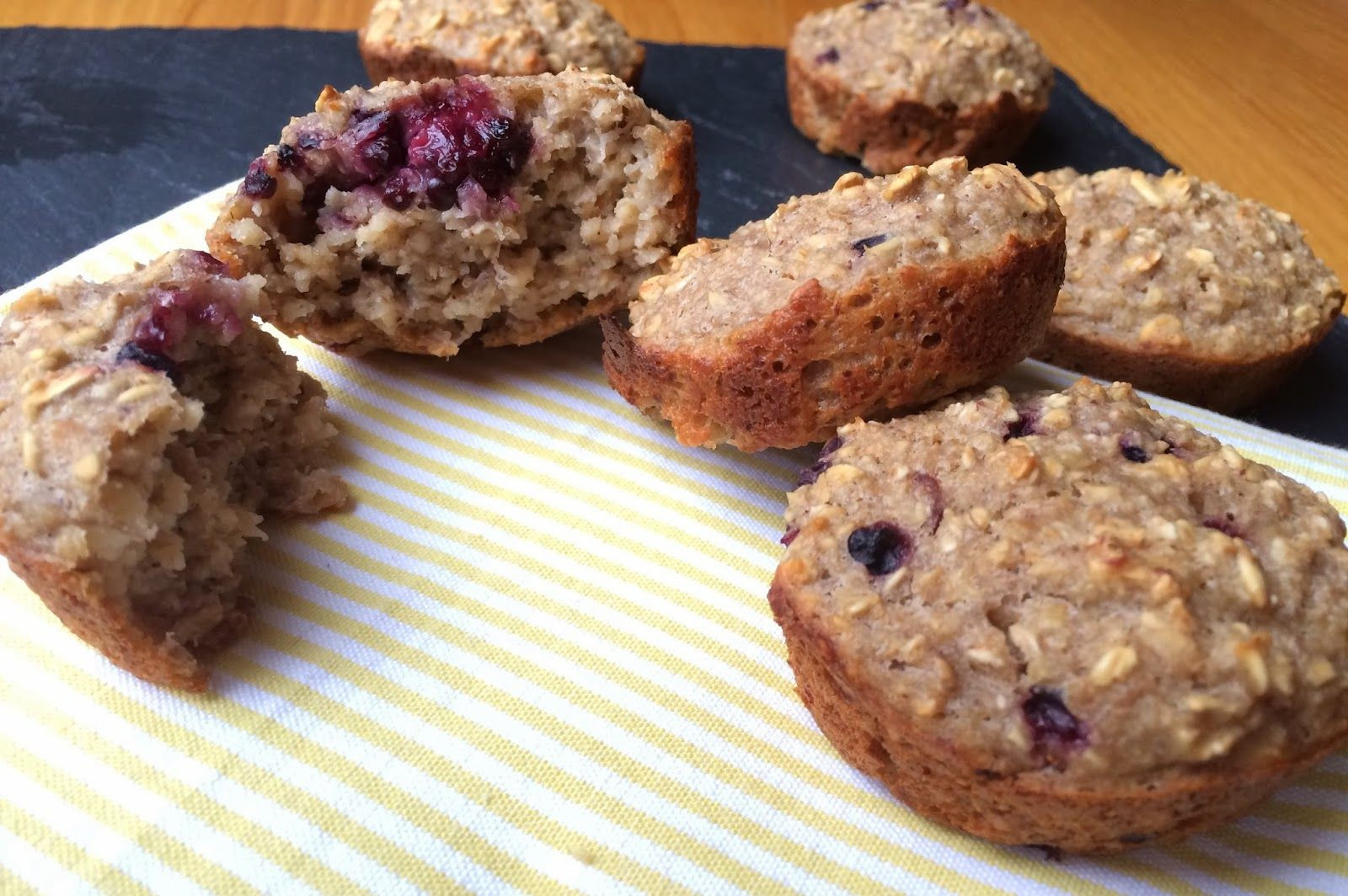 Clean Eating Banana Muffins
 Clean Eating Banana Honey Oat Muffins