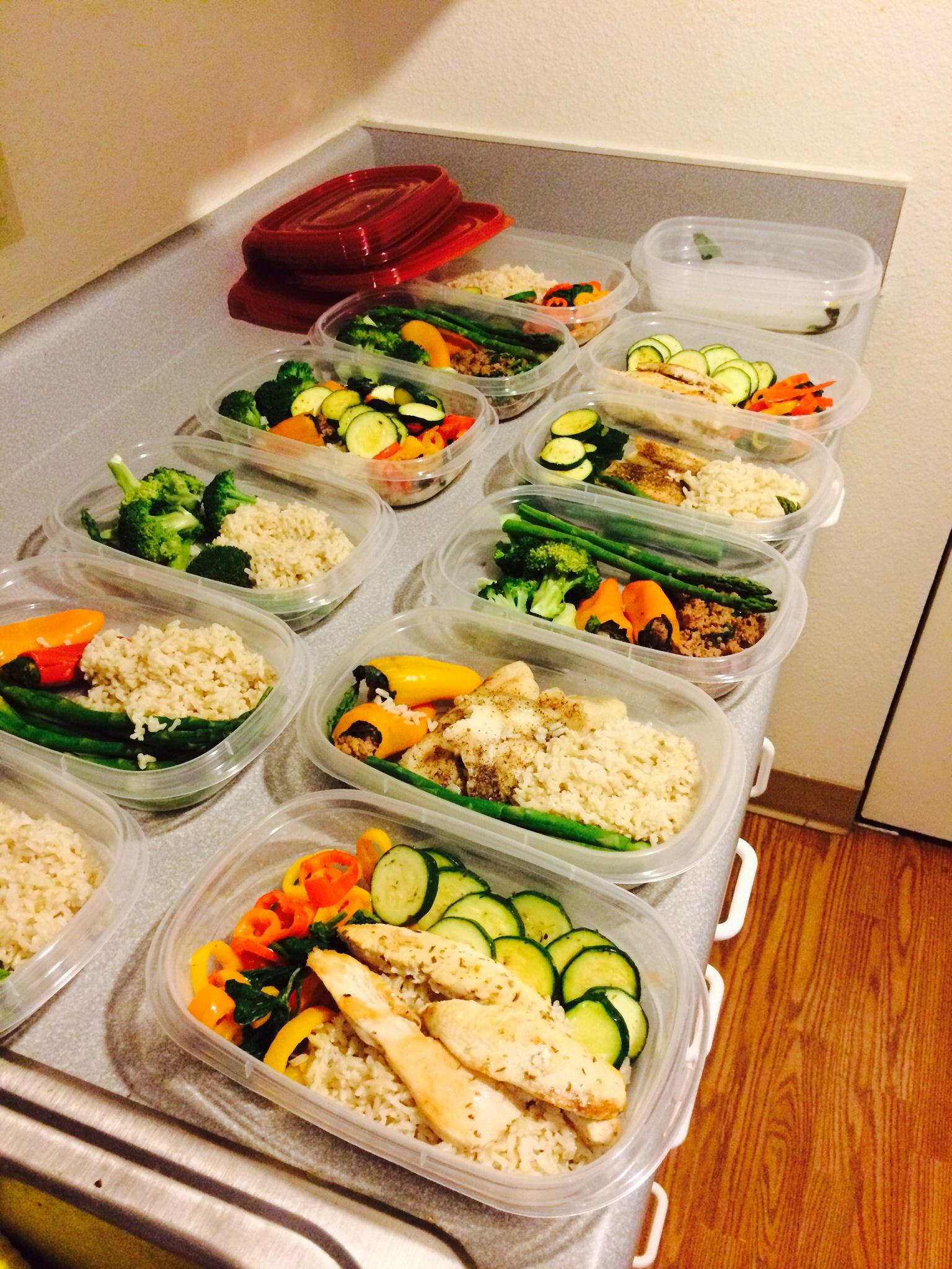 Clean Eating Meal Prep Recipes
 Weekly meal prepping they says abs are made in the