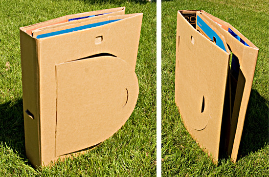 Collapsible Box DIY
 DIY Cardboard Playhouse – How to make collapsible