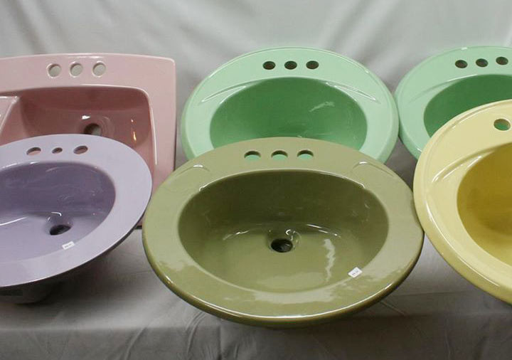 Color Bathroom Sink
 Colorful vintage bathroom sinks from Match My Tile Retro