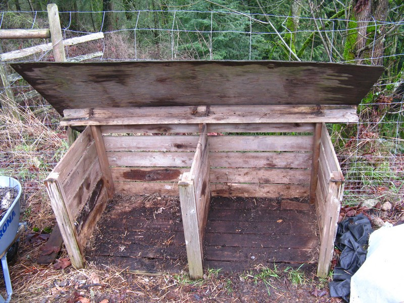 Compost Box DIY
 post bin you can build yourself in one day – The Owner