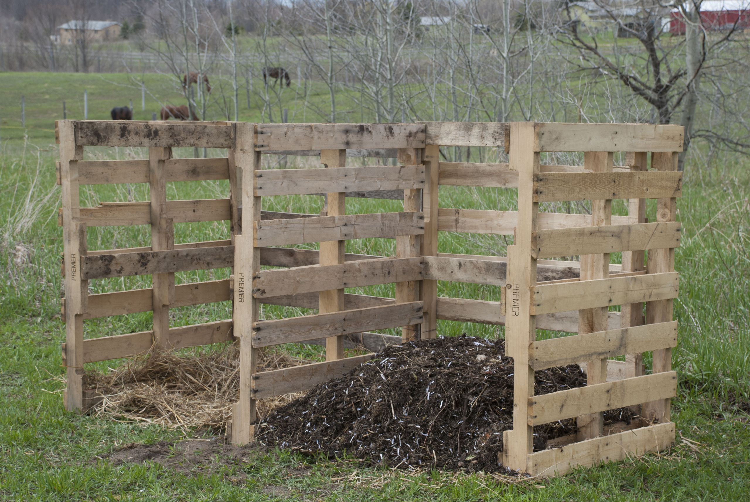 Compost Box DIY
 DIY Easy post Bin