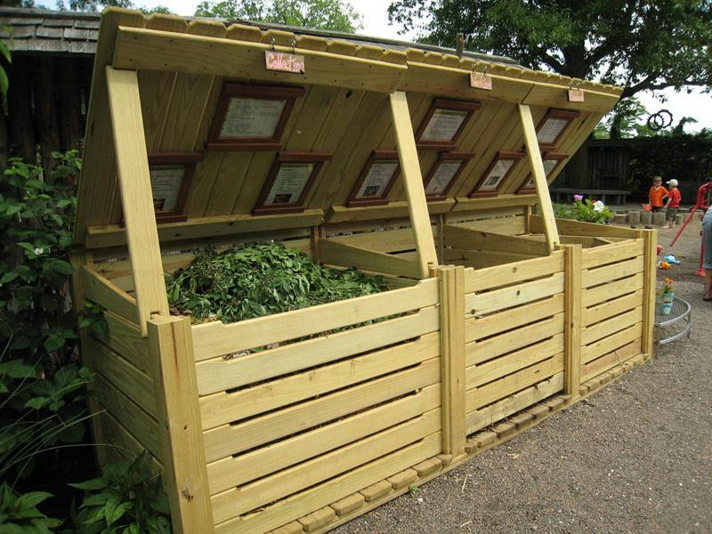 Compost Box DIY
 Spring is in the Air Time to Hit the Outdoors