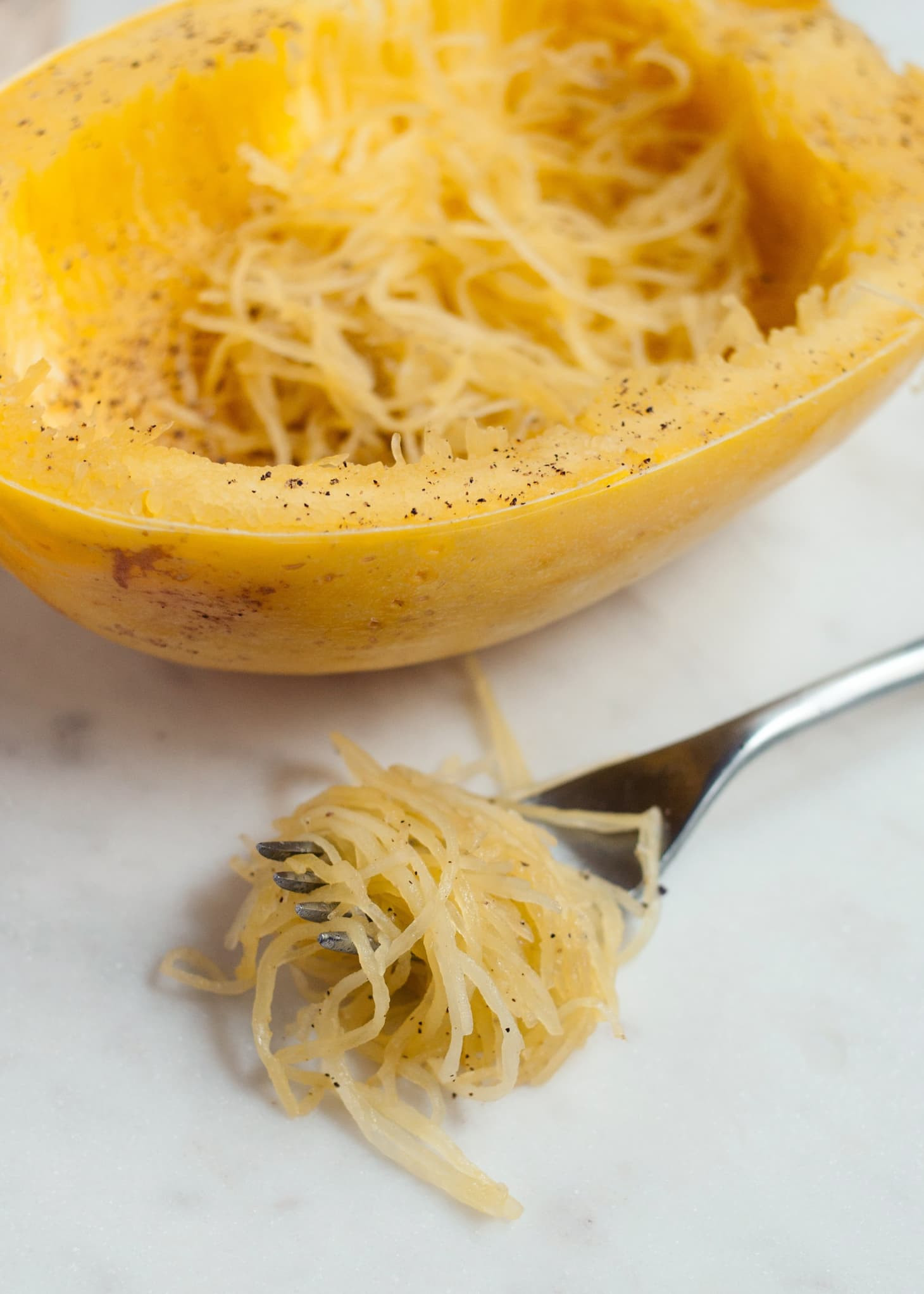 Cook Spaghetti Squash In Microwave
 How To Cook Spaghetti Squash in the Microwave