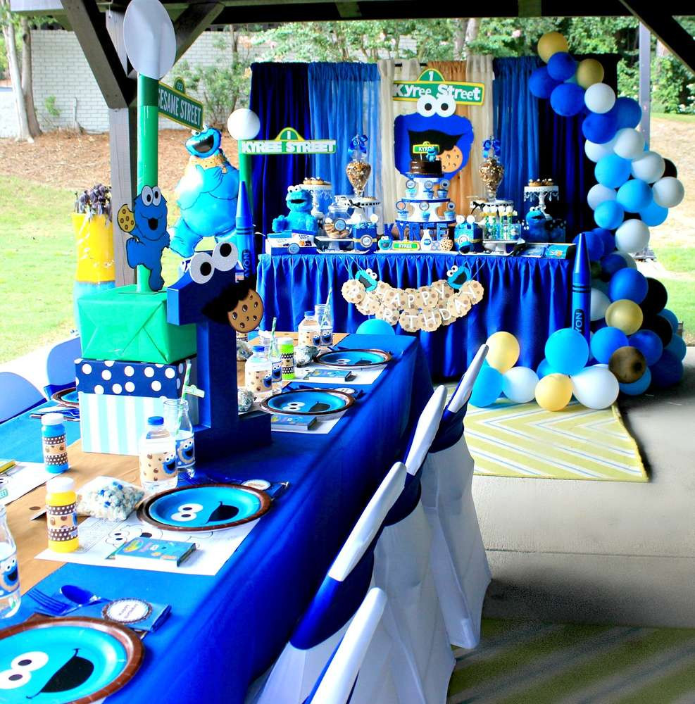 Cookie Monster Birthday Party
 Cookie Monster Sesame street Birthday Party Ideas