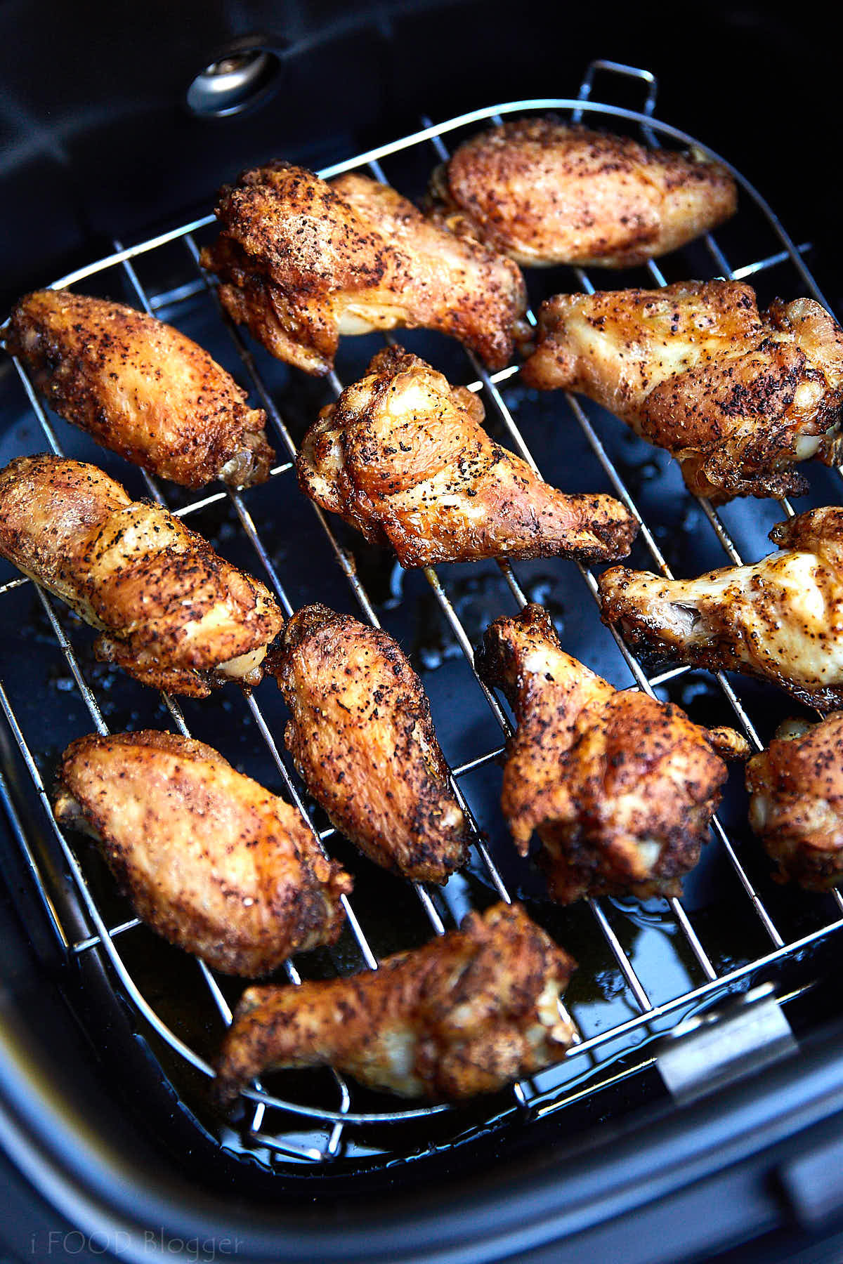 Cooking Chicken Wings In Air Fryer
 Extra Crispy Air Fryer Chicken Wings i FOOD Blogger