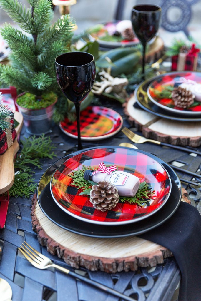 Cool Holiday Party Ideas
 25 Fun Christmas Party Theme Ideas – Fun Squared