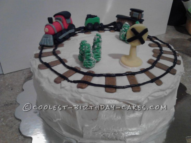 Coolest-birthday-cakes.com
 Coolest Train Cake for a Grandpa