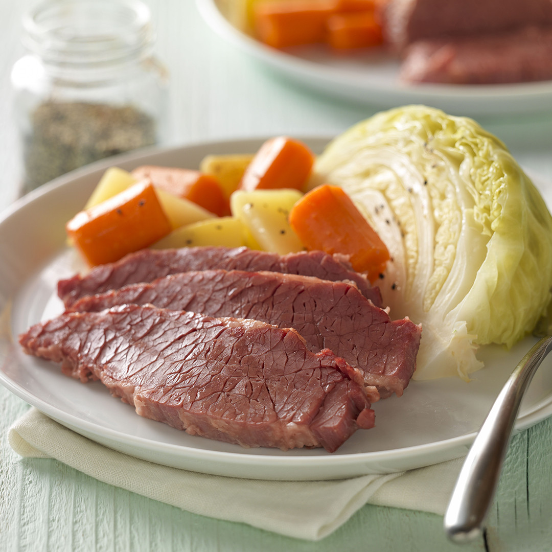 Corn Beef And Cabbage Instant Pot
 Classic Corned Beef with Cabbage and Potatoes Instant