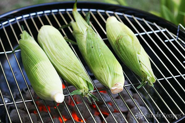 Corn On The Cob On The Grill
 How to Grill Corn on the Cob