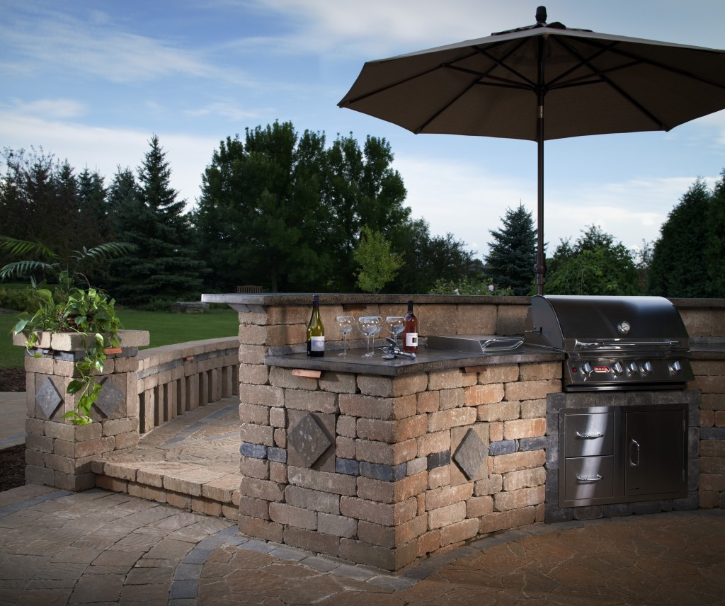 Cost Of Outdoor Kitchen
 Outdoor Kitchen Cost Ultimate Pricing Guide