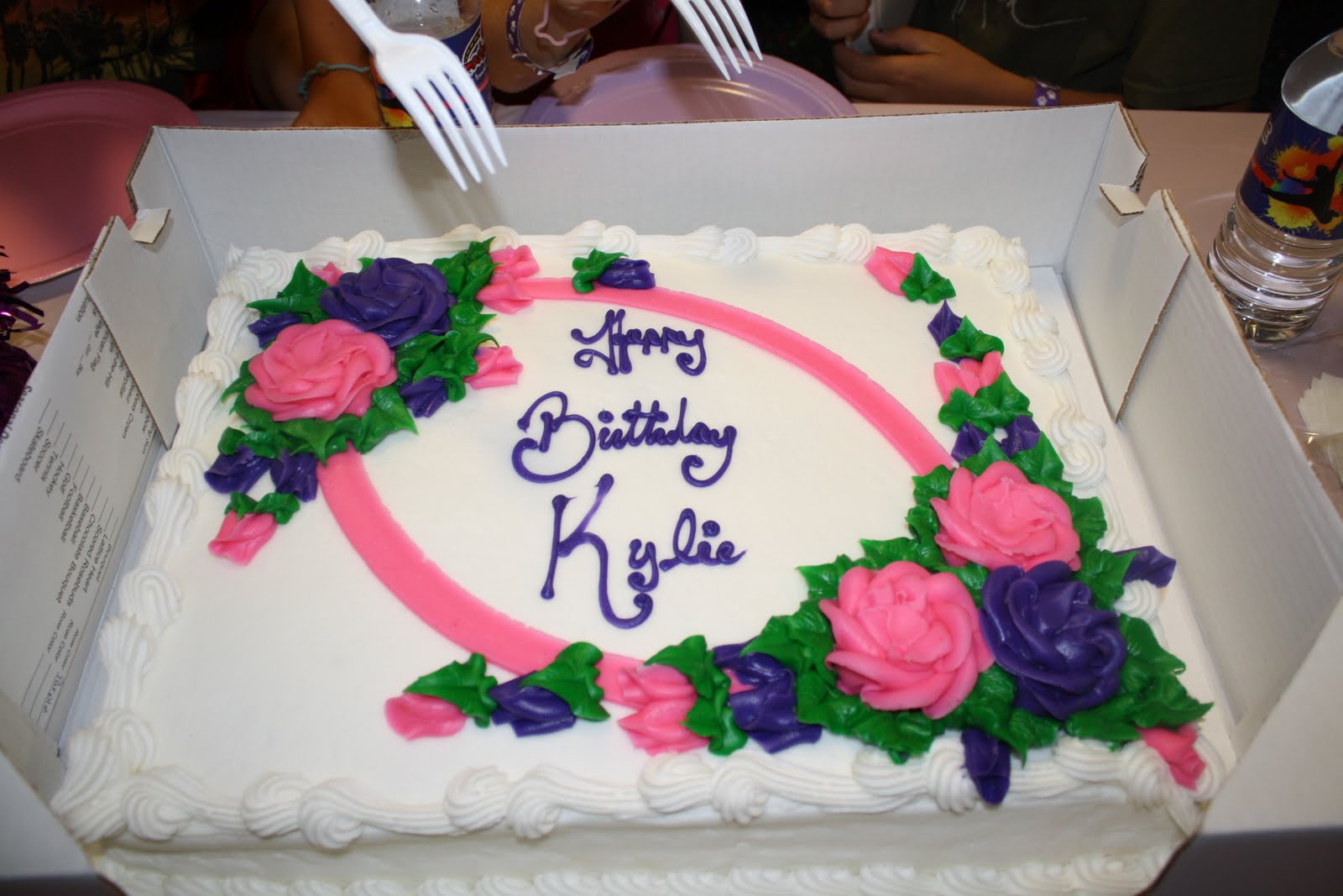 Costco Birthday Cakes Designs
 It s Not Any Saner In Denver Kylie s 8th Birthday Party