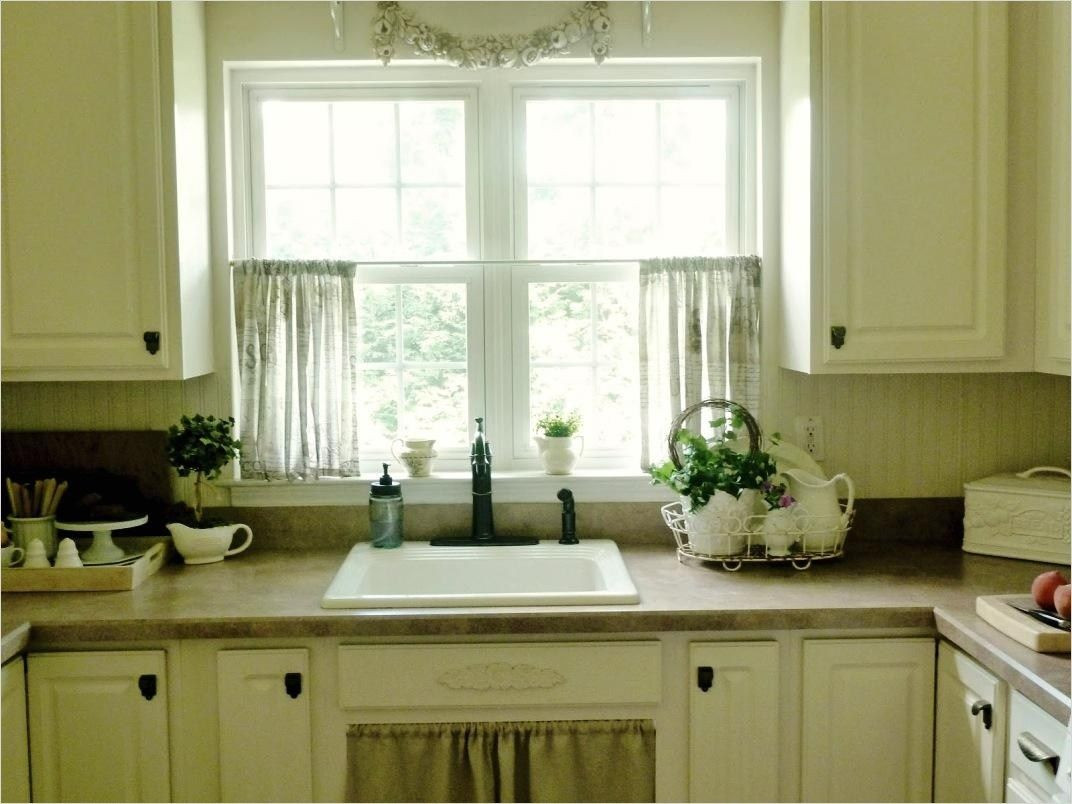 Country Kitchen Curtain Ideas
 41 Perfect Farmhouse Country Kitchen Curtain Valances