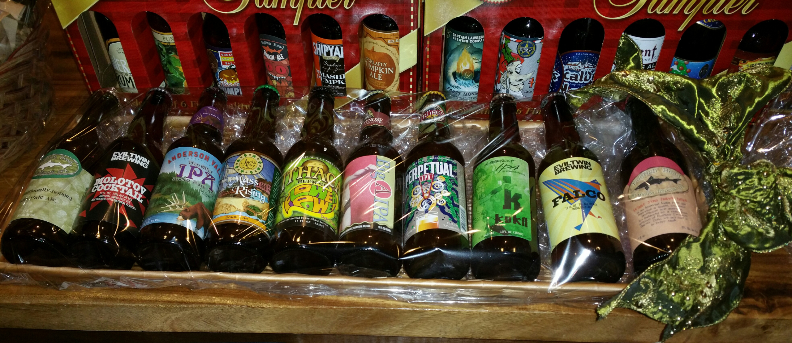 Craft Beer Gift Ideas
 Craft Beer Gift Baskets for Beer Lovers Growler & Gill